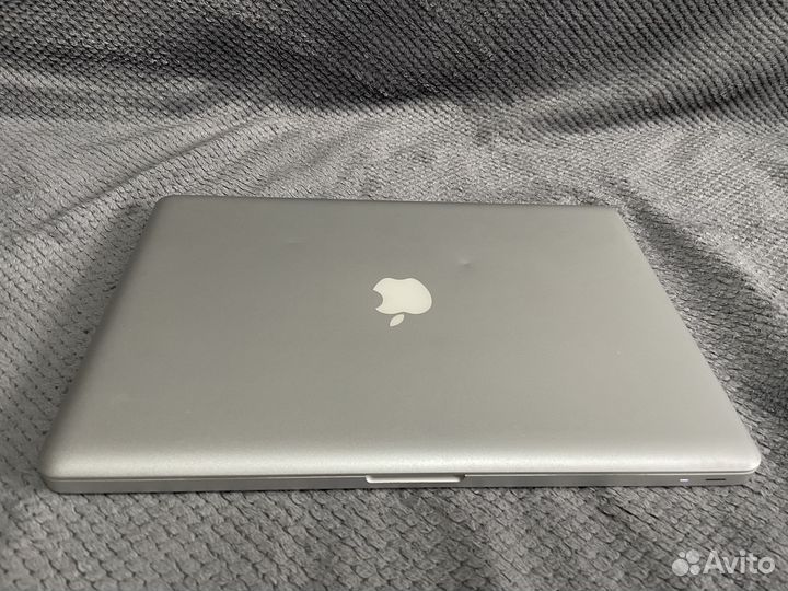 Apple MacBook Pro 15 (Early 2011)