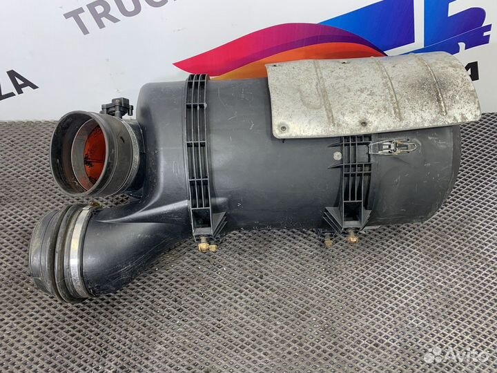 Корпус воздушного фильтра Mercedes-Benz Actros