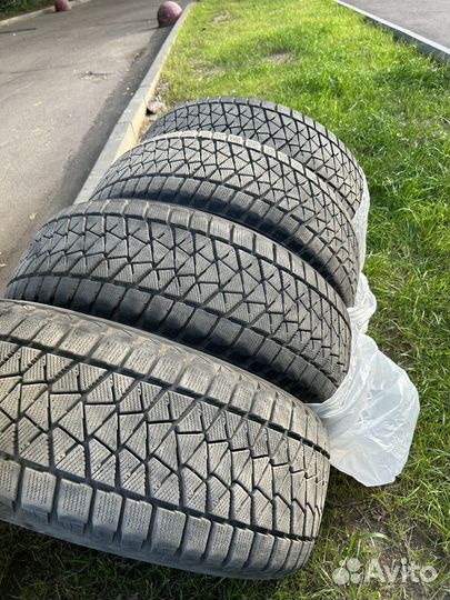 Bridgestone Blizzak DM-V2 235/55 R19 105T