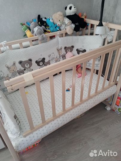 Детская кроватка