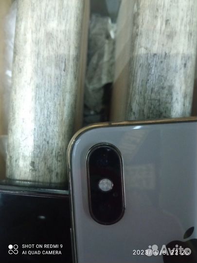 iPhone Xs, 256 ГБ
