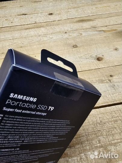 Внешний SSD Samsung t9 shield 2TB