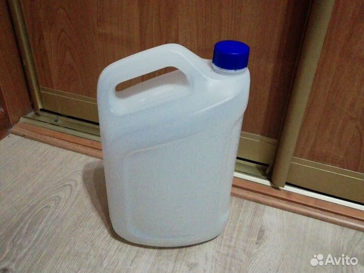 Канистра пластиковая 5 л