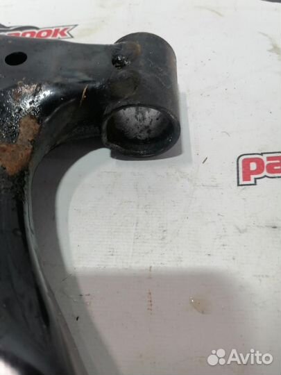 Рычаг передний левый Toyota Camry GSV50 2011-2012