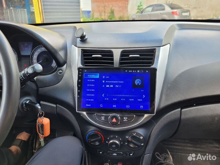 Android магнитола для Hyundai Solaris, есть Teyes