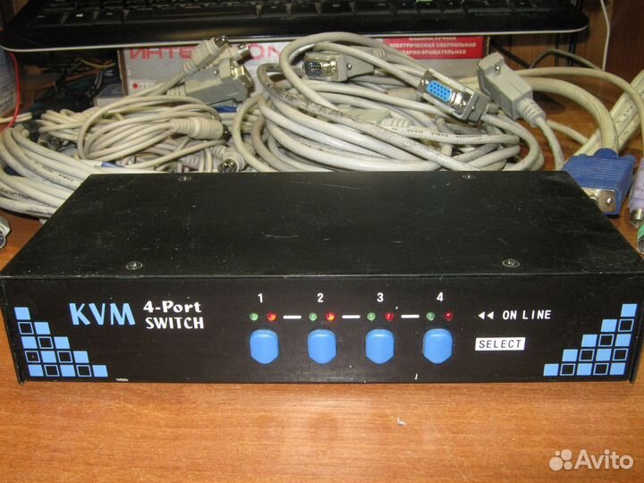 KVM переключатель 4-х портовый