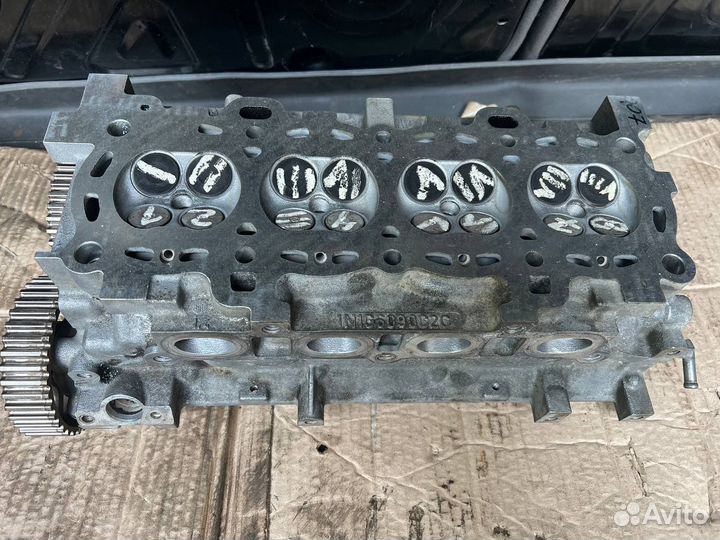 Головка блока цилиндров на Ford Focus гбц)