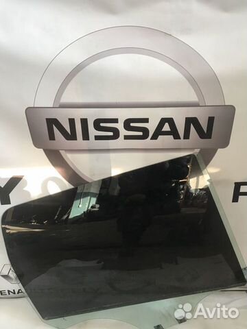 Стекло боковое двери LADA largus ларгус Прав