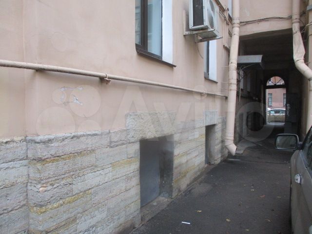 Продажа нежилого помещения