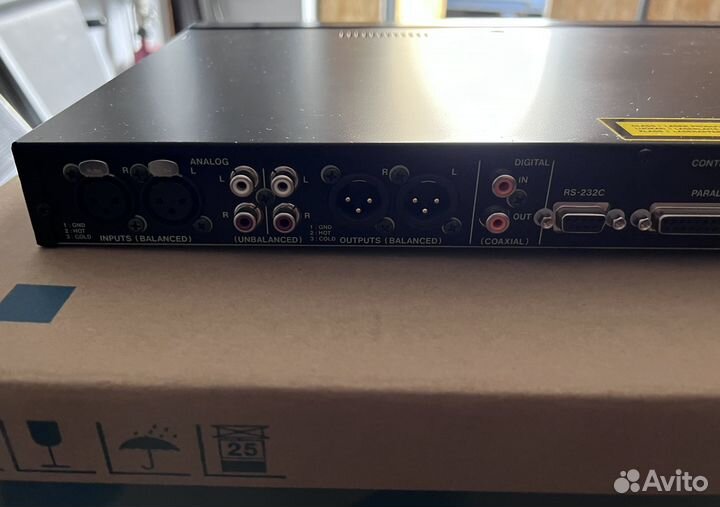 Tascam SS-CDR200 Профессиональный рекордер