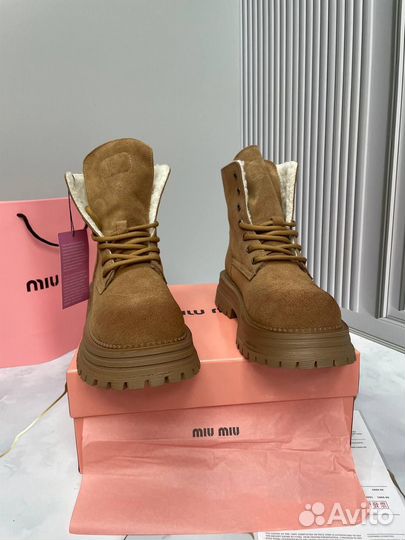 Ботинки зимние женские MIU MIU замша и кожа