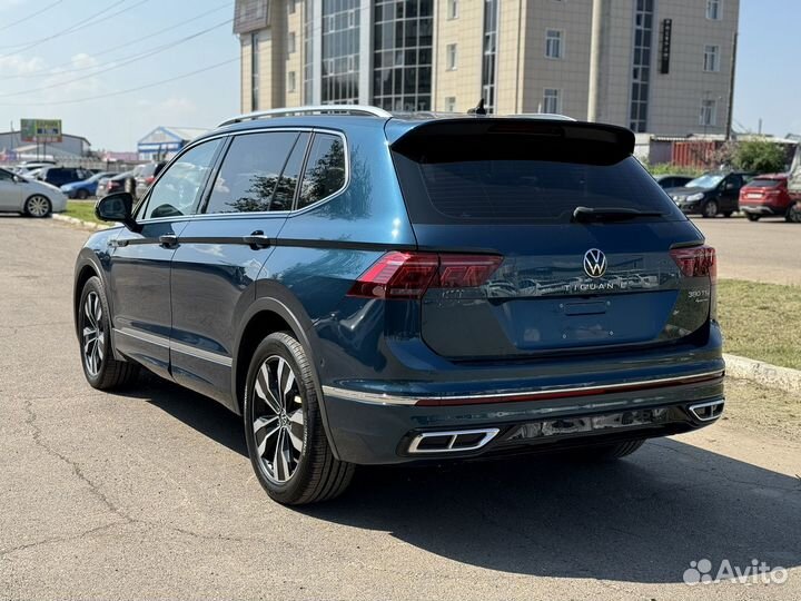 Volkswagen Tiguan 2.0 AMT, 2022, 32 000 км