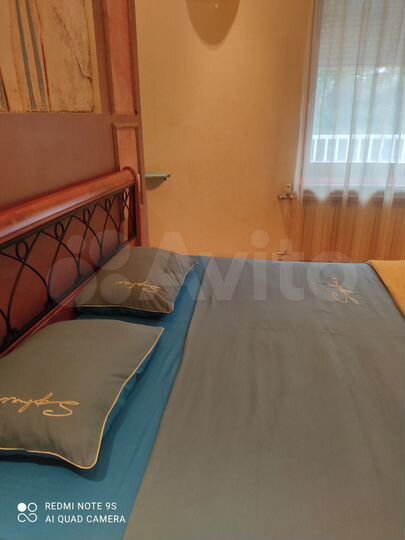 2-к. квартира, 70 м², 2/5 эт.