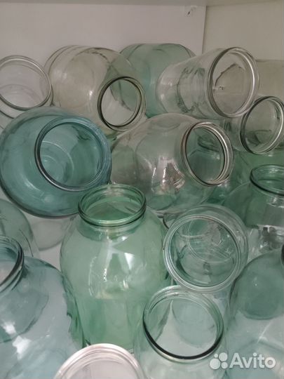 Банки 3-х литровые и 20-ти литровые