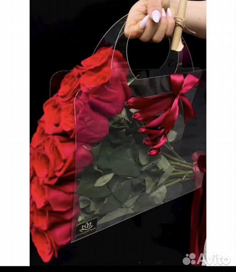 Цветы в сумке