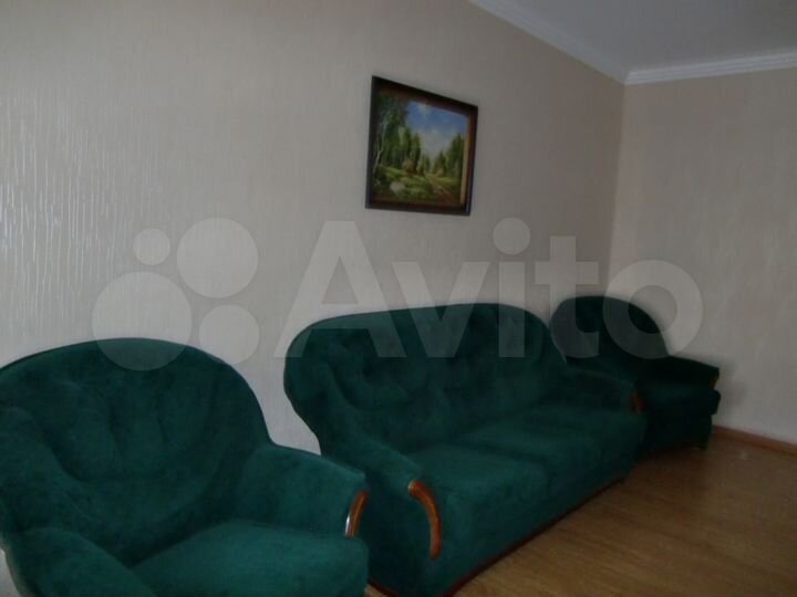 2-к. квартира, 70 м², 2/10 эт.
