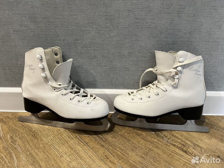 Коньки для фигурного катания