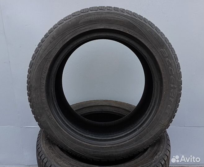 Accelera PHI 205/55 R16