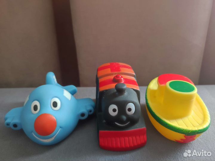 Резиновые игрушки для малышей