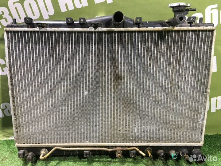 Радиатор охлаждения двигателя Hyundai Sonata Y3
