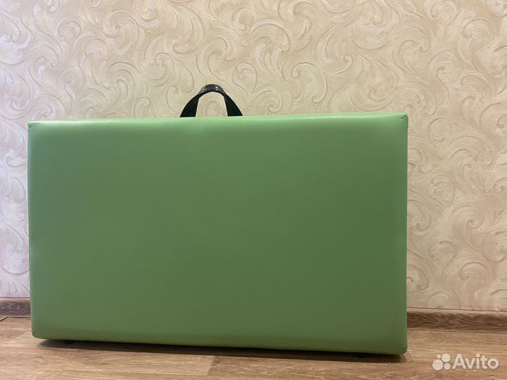 Массажная кушетка бу