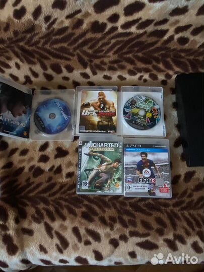 Sony playstation 3 slim прошитая+ 13 игр на дисках