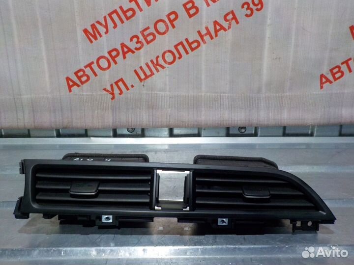 Дефлекторы отопителя печки центральные Киа Рио 4 5