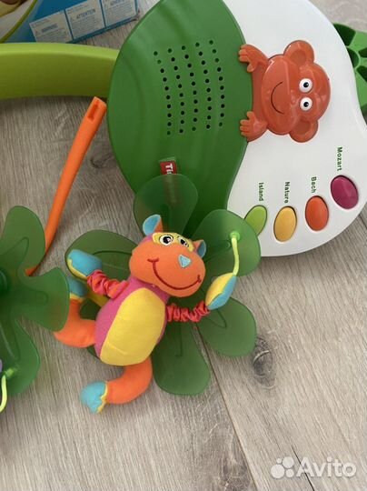 Мобиль на кроватку tiny love