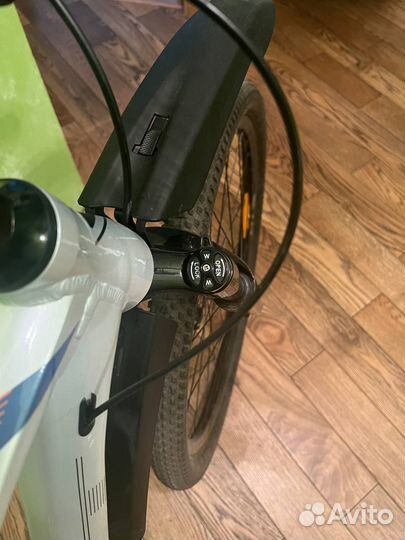 Велосипед Welt Raven 1.0 Hd 27 2023 Light Grey