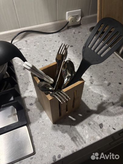 Подставка под столовые приборы