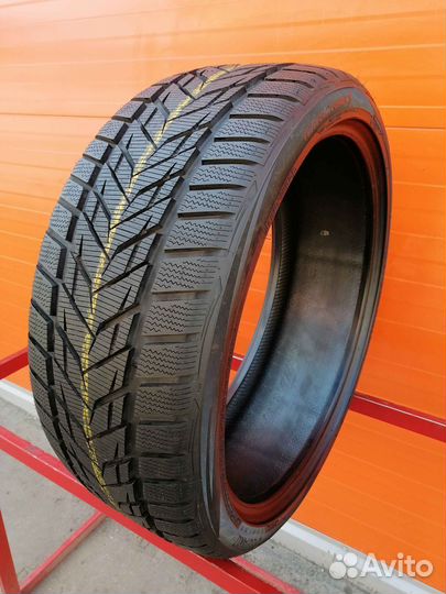 Vredestein Wintrac Xtreme S 245/35 R21 107Y