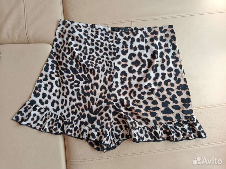 Шорты леопардовые 46