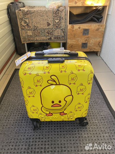 Детский чемодан