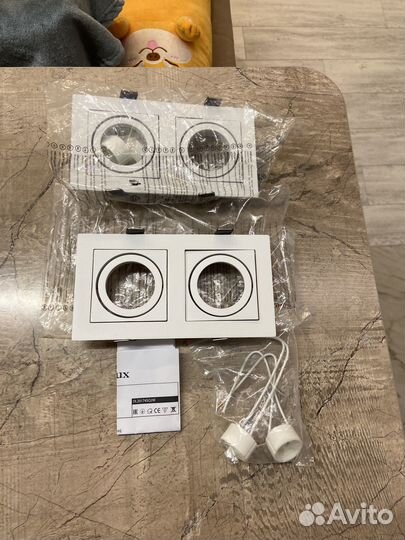 Maytoni светильник