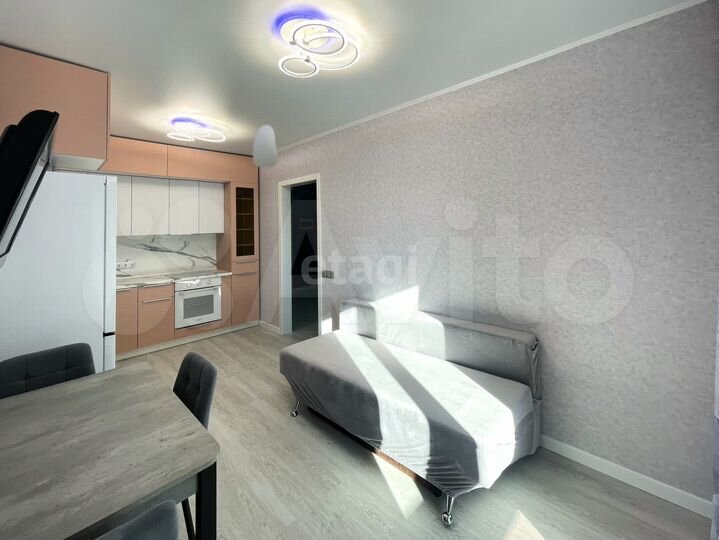 2-к. квартира, 55 м², 9/16 эт.