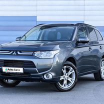 Mitsubishi Outlander 2.4 CVT, 2013, 123 000 км, с пробегом, цена 1 565 000 руб.