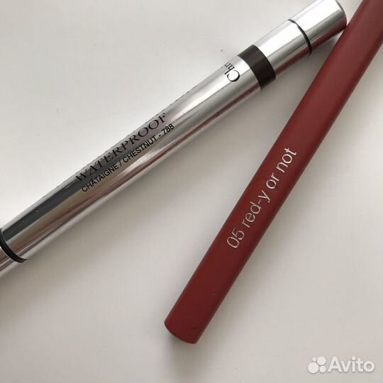 Косметика карандаш для губ Dior, Clinique