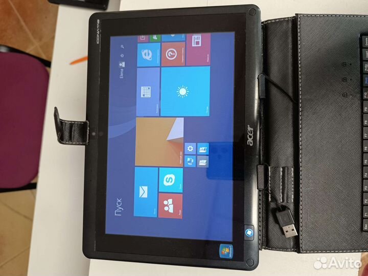 Планшет Acer Iconia Tab W500