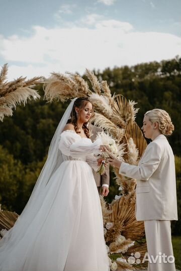 Ведущая свадебной церемонии\выездной регистрации