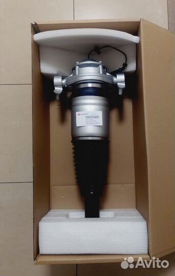 Пневмостойка Porsche Cayenne 958