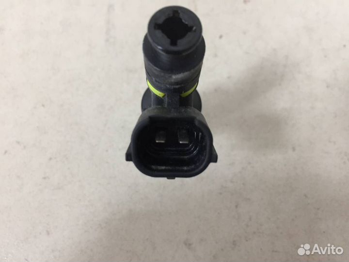 Форсунка инжекторная электрическая Nissan Qashqai