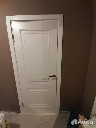Двери межкомнатные с коробкой новые