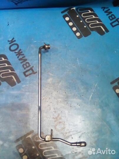 Трубка масляная Skoda Octavia A5 1Z