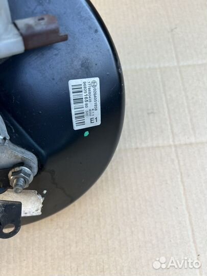 Ваккумный усилитель тормозов Peugeot 308