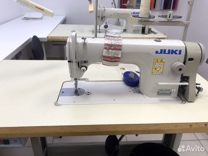 Швейная машина juki, универсальная