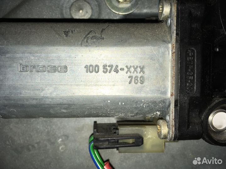 Стеклоподъемник передний левый Volvo S70 9152723