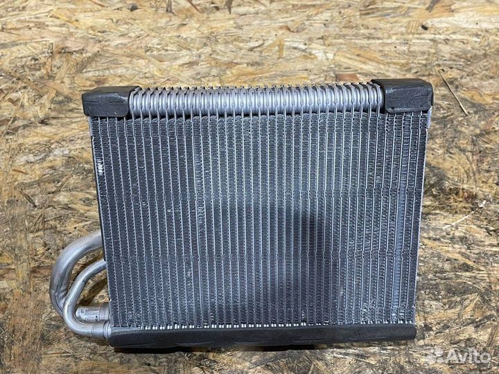 Радиатор кондиционера Peugeot 2008 NT67521B751