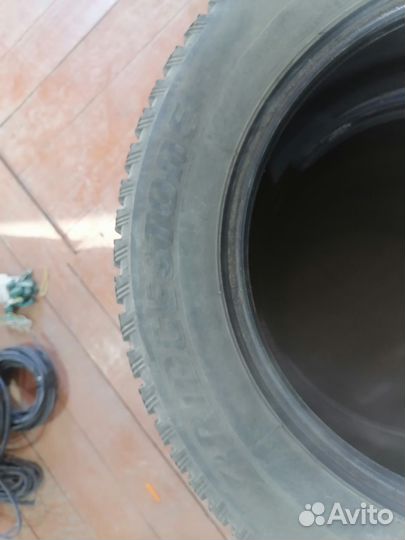 Bridgestone Blizzak Spike-01 195/65 R15