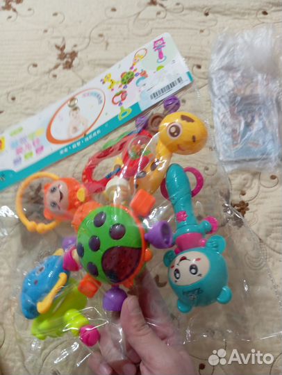 Игрушки погремушки новые