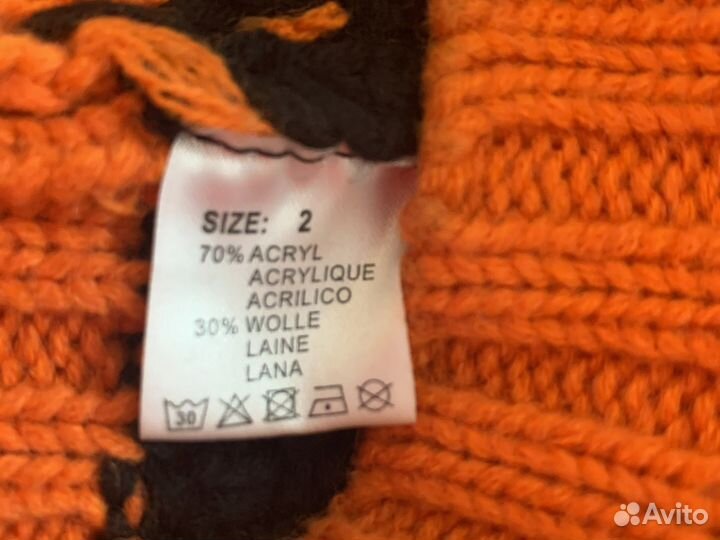 Шапка с помпоном